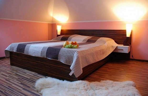 Zdjęcie ze strony www.booking.com/hotel/pl/pokoje-goscinne-u-anety-noclegi-leba-charbrowo.pl.html