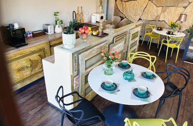 Zdjęcie ze strony www.booking.com/hotel/pl/villa-pro-musica-nowa-wies-leborska.pl.html