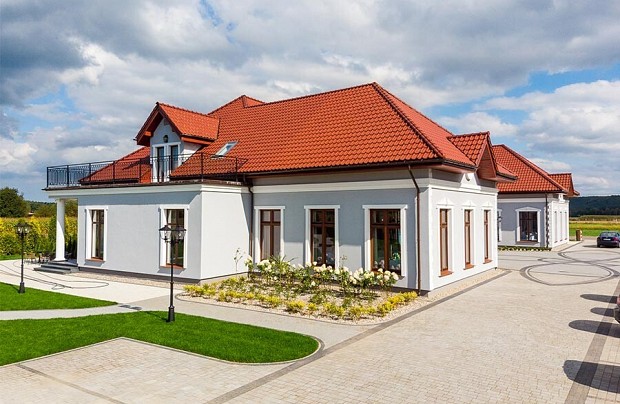 Zdjęcie ze strony www.dworek.czardasz.pl