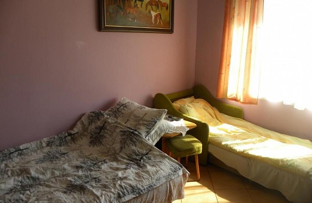 Zdjęcie ze strony www.booking.com/hotel/pl/stajnia-grazyny-mikorowo-48-600435117.pl.html