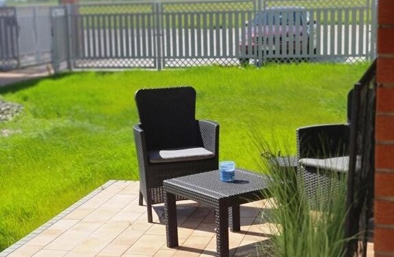 Zdjęcie ze strony www.booking.com/hotel/pl/lebskie-zacisze-apartamenty-lebska-ostoja-piaskowa.html