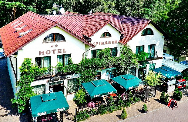 Zdjęcie ze strony hotelu Spinaker