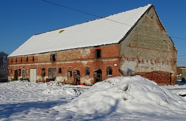Zespół dworsko-parkowy w Leśnicach